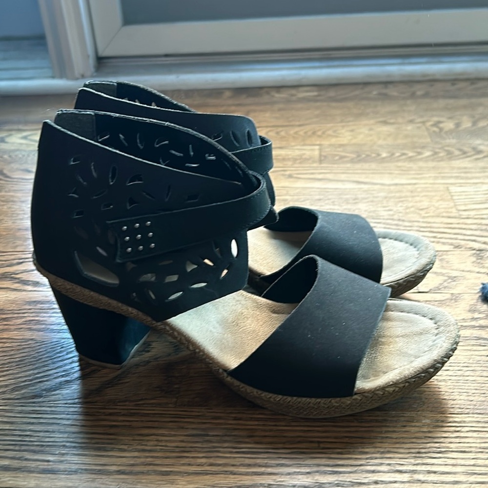 Rieker Comfort Sandal Shootie Ankle-Wrap Chunky Heel Laser Cutouts